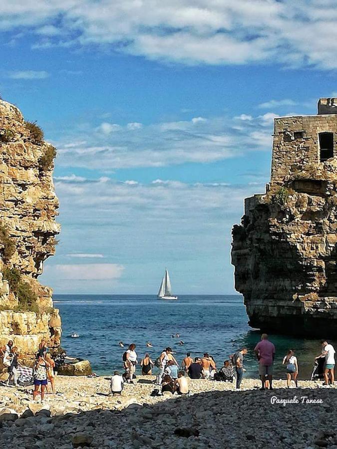 Dimoradonnacrescenza -Locazione Turistica Villa Полиняно а Маре Екстериор снимка